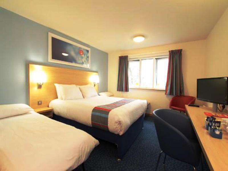 Travelodge Leeds Central ภายนอก รูปภาพ