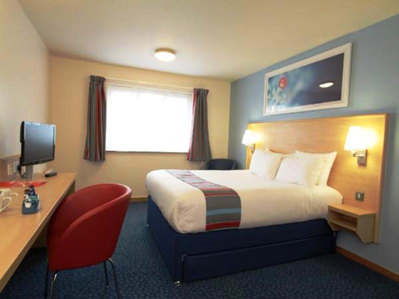 Travelodge Leeds Central ภายนอก รูปภาพ