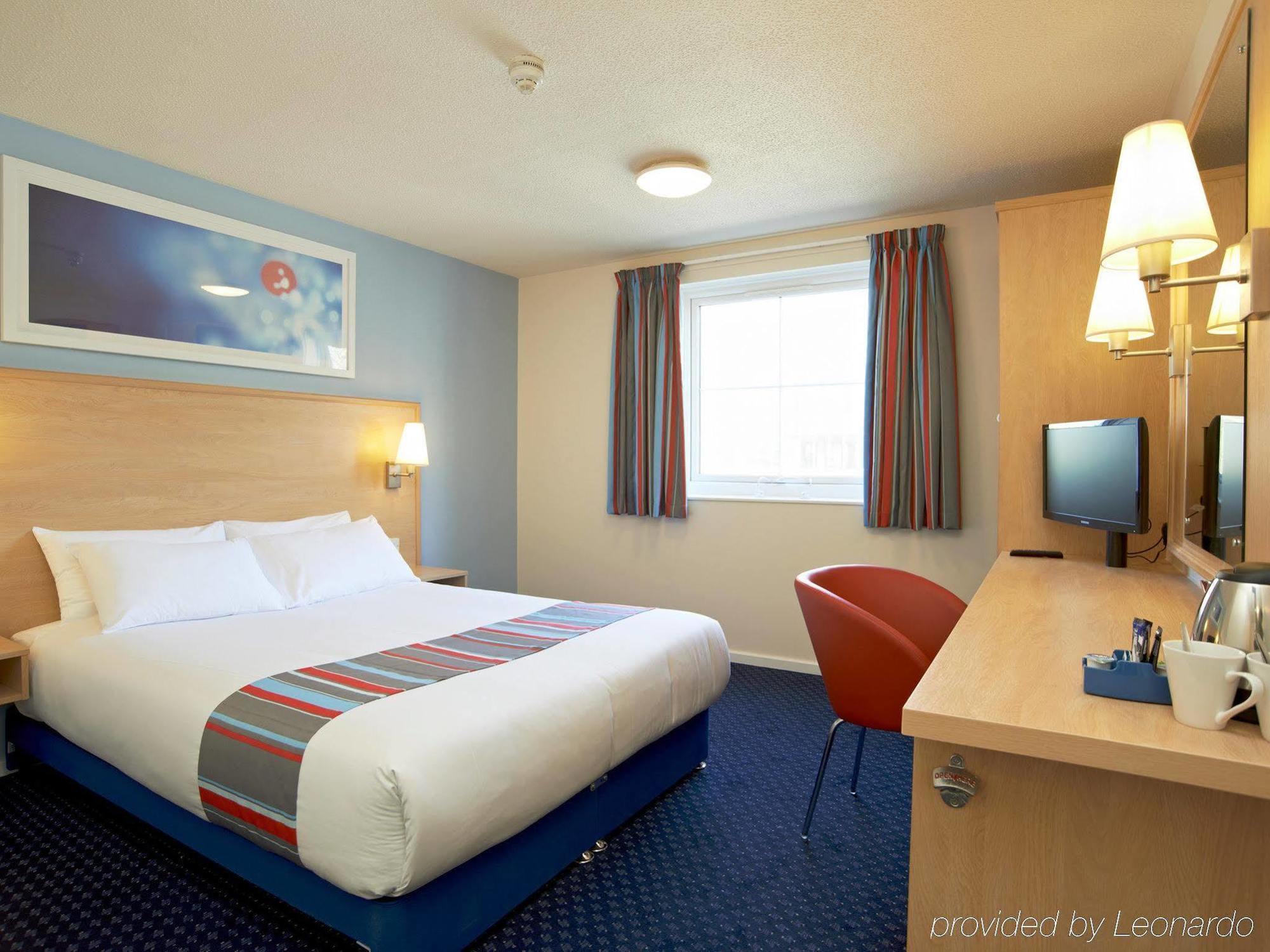 Travelodge Leeds Central ภายนอก รูปภาพ