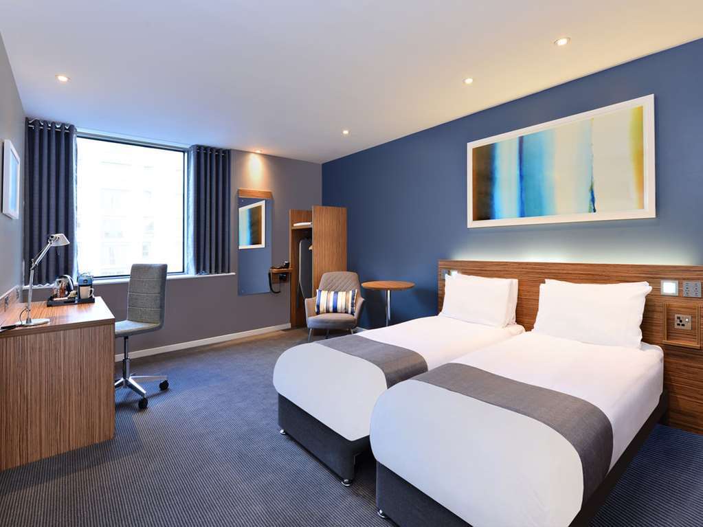 Travelodge Leeds Central ห้อง รูปภาพ