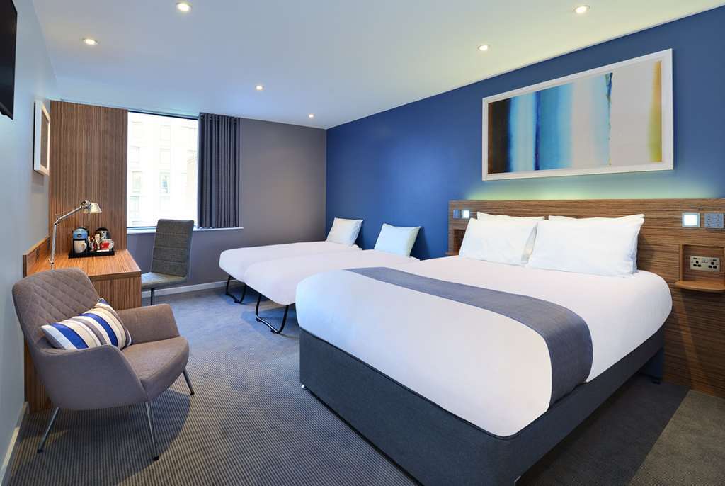 Travelodge Leeds Central ห้อง รูปภาพ