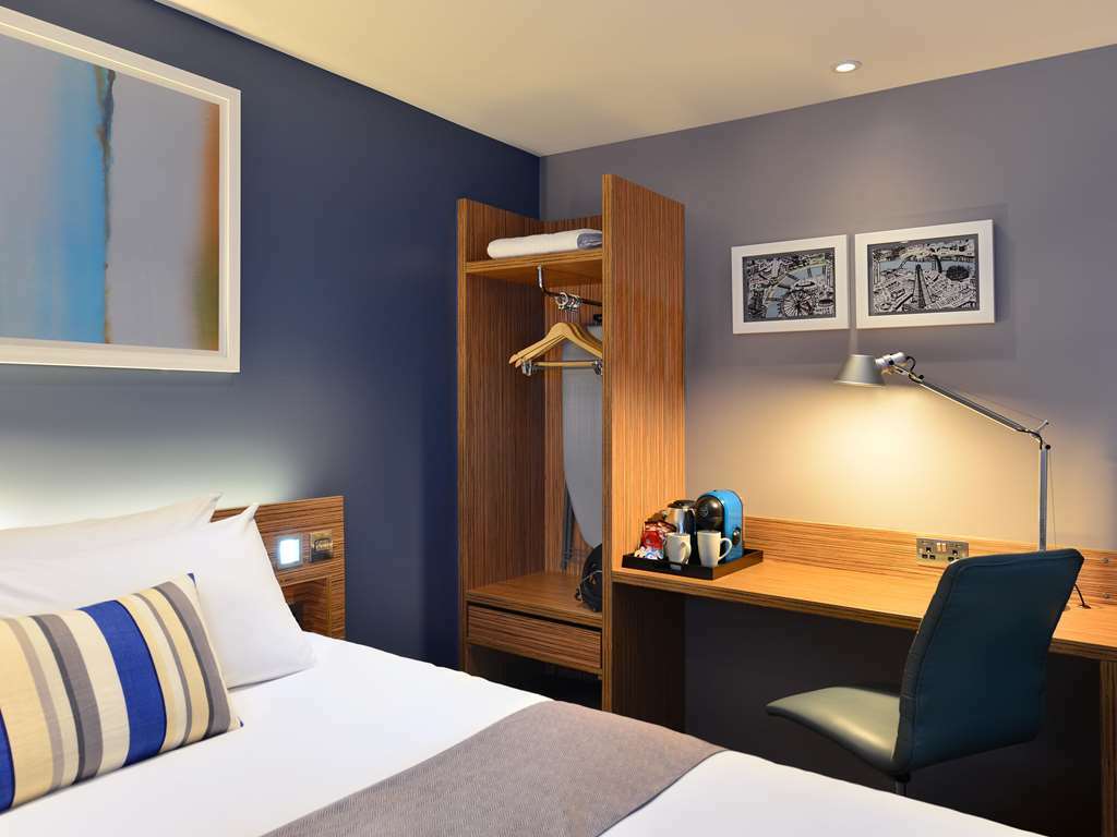 Travelodge Leeds Central ห้อง รูปภาพ